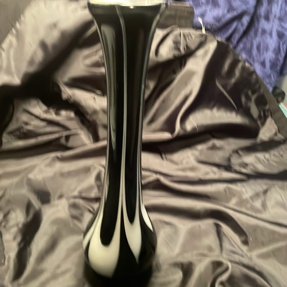 Mcm Murano 14” vase - Picture 9 of 10